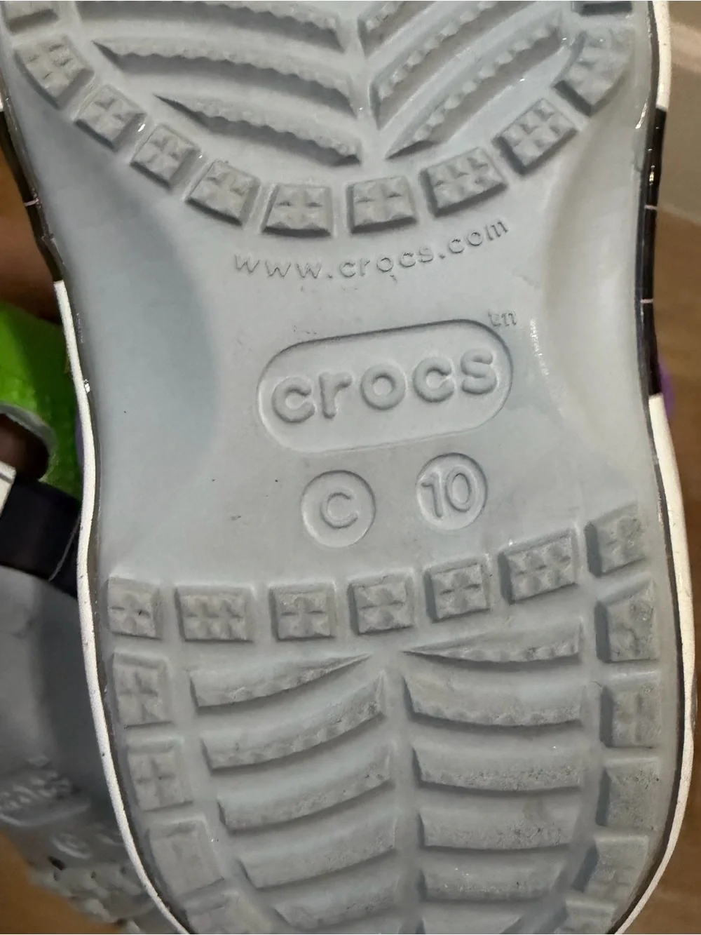 Crocs Kids Toy Story Buzz Lightyear Classic Clogs Lime Green Purple Size 10 10C